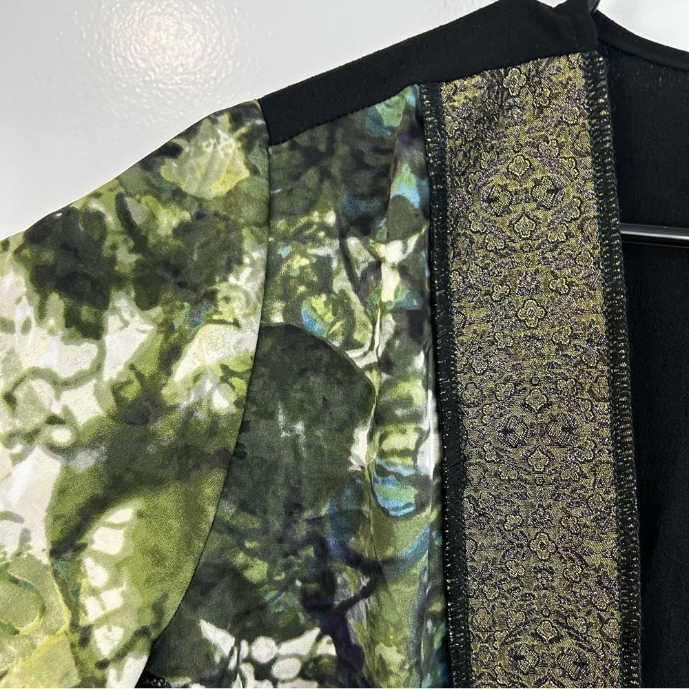 Violet Kay Black/Gold Open Front Asymmetrical Lace/Floral Kimono/Jacket Medium - Picture 3 of 11